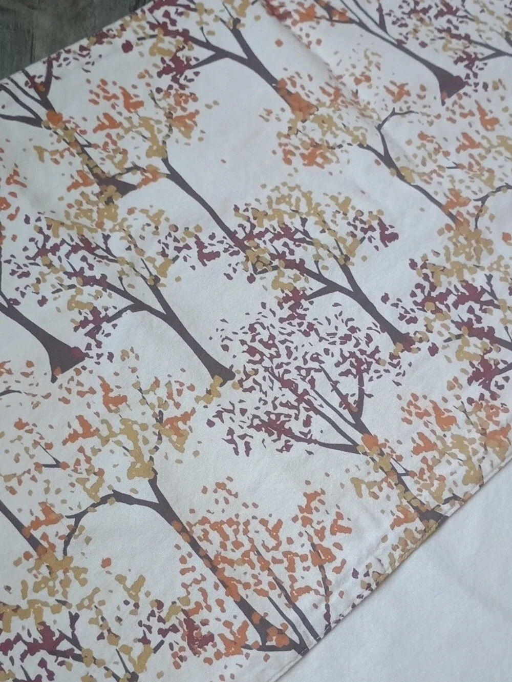 Able Tree Pattern Table Runner in White, Brown, Gold